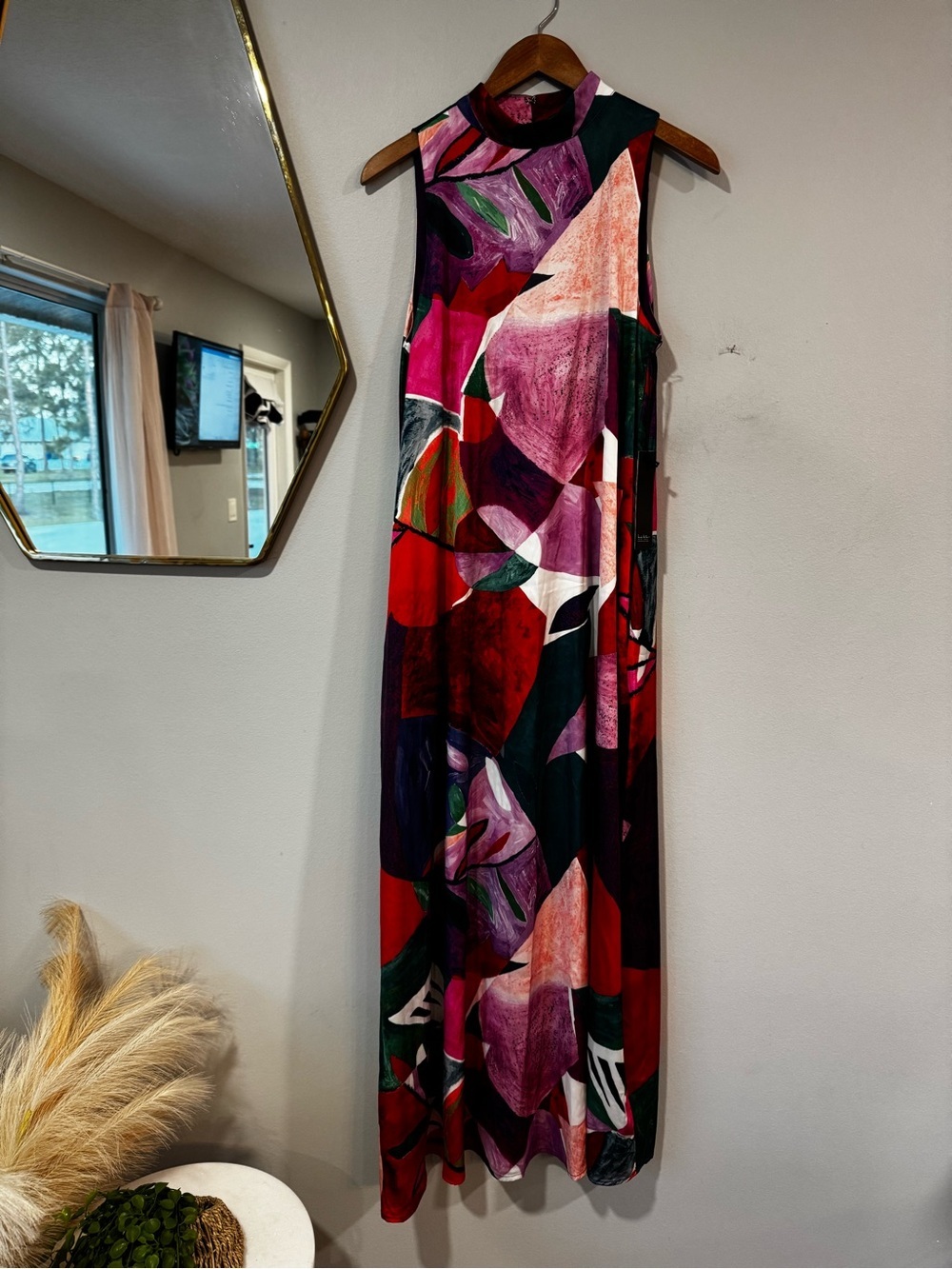 New Nicole Miller Abstract Sleeveless Maxi Dress - Red, Pink & Green Sz M